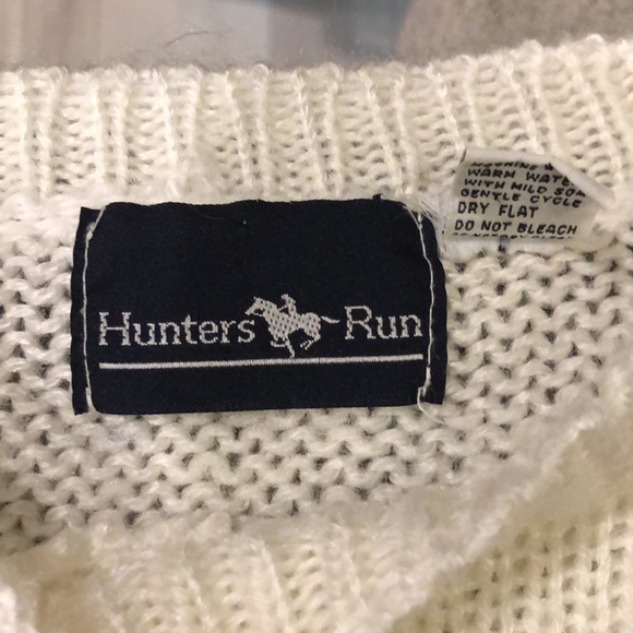 Hunters Run Oversized Candy Cane Holiday Sweater Size M - Picture 4 of 10